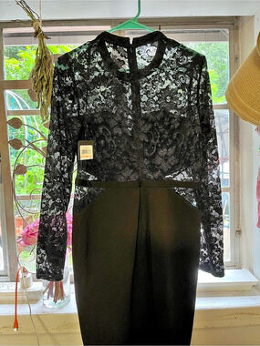 GUESS Black Lace Midi Dress Size Medium NWT